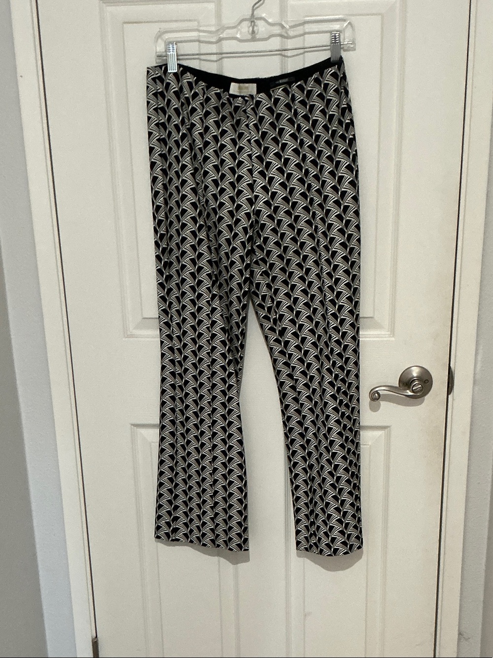 Anthropologie Margot Black and White Patterned Cropped Pants